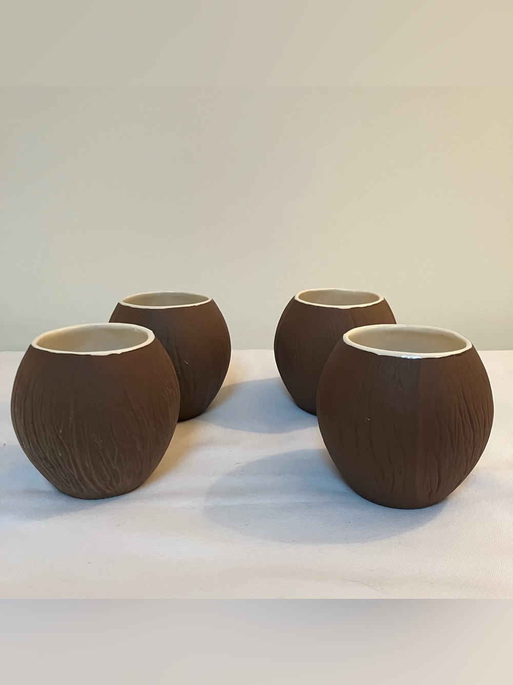 VTG Trader Vic USA Vintage Coconut Ceramic TIKI Mugs Set (4) MCM Barware